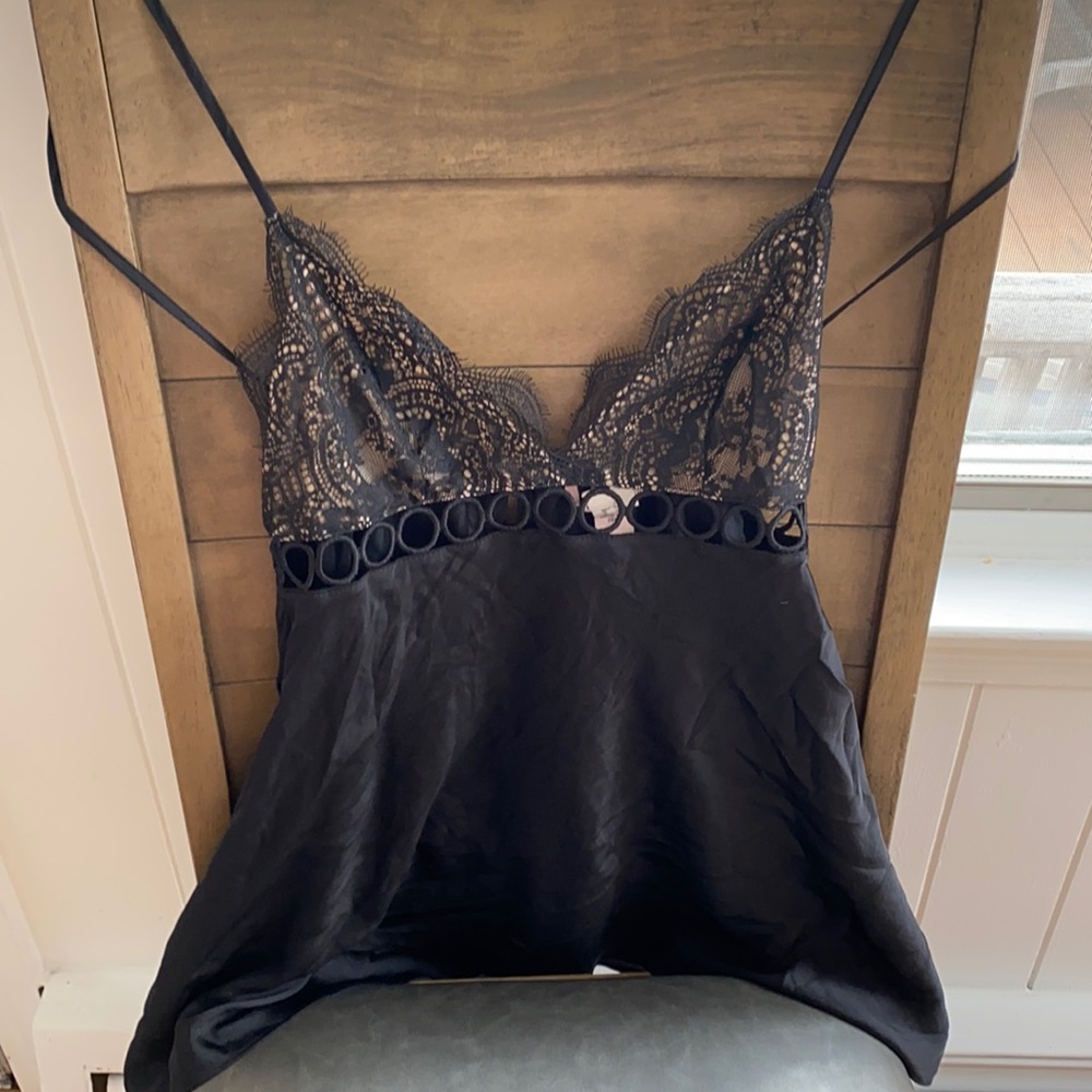 Victoria’s Secret size s lingerie top worn once!